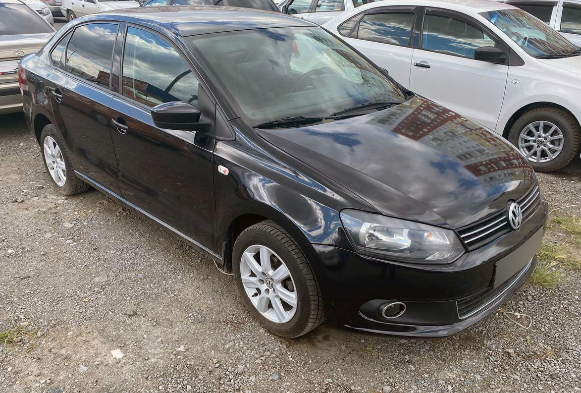 Прокат Volkswagen Polo в Екатеринбурге без водителя - 2600 в день