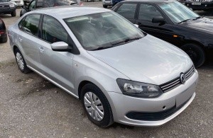 VW Polo Sedan