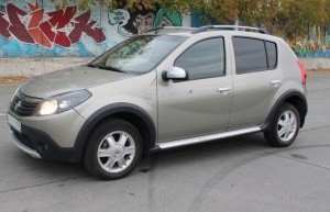 Renault Sandero  (STAPWAY)