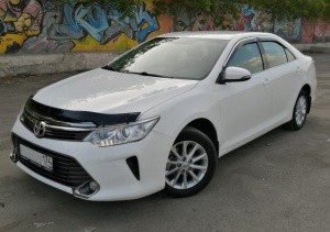 TOYOTA CAMRY