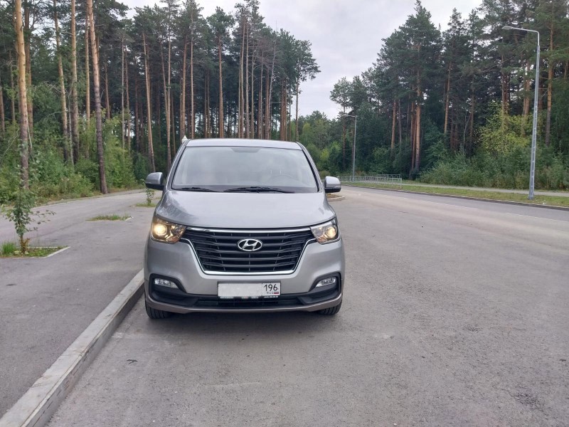 Hyundai H1 (2018) без водителя